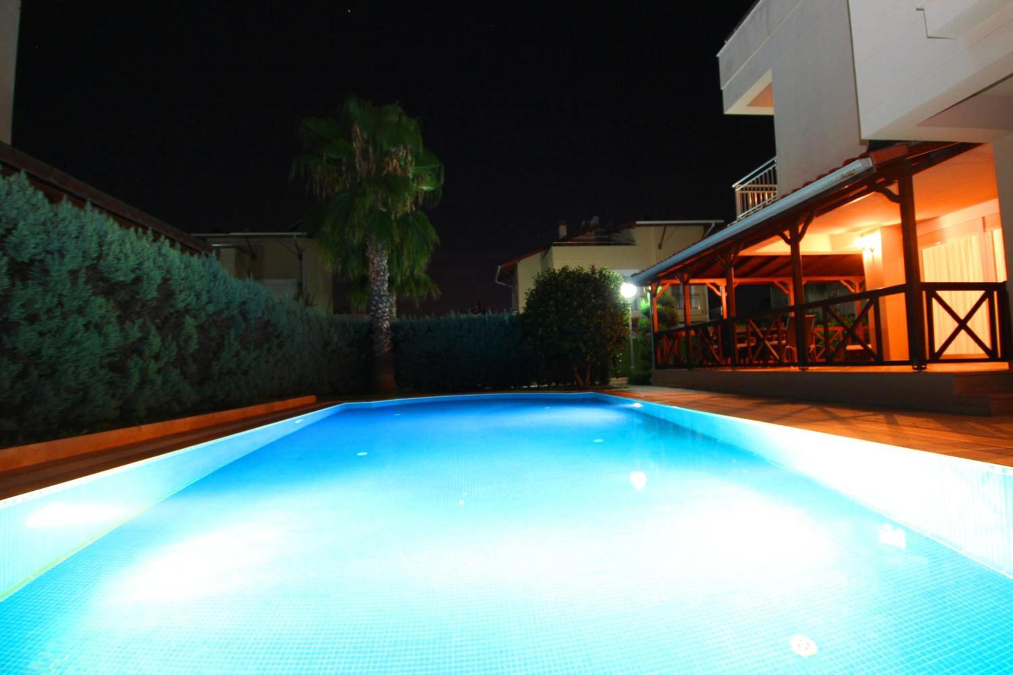Paradise Town Villa Lucky Белек Екстериор снимка